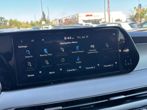 Used 2025 Hyundai Palisade SEL AWD/4WD image 20
