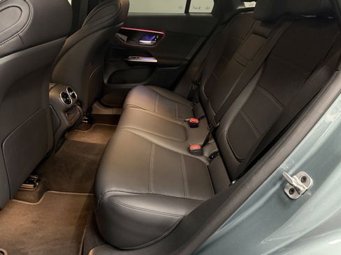 Certified 2025 Mercedes-Benz GLC 300 4MATIC image 39