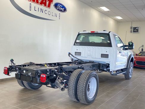 New 2026 Ford F550 4x4 Regular Cab Super Duty image 7
