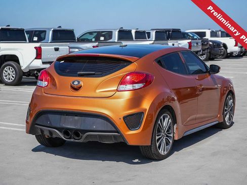 Used 2016 Hyundai Veloster Turbo w/ Option Group 04 FWD image 6