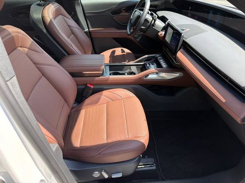 New 2026 Lincoln Nautilus Reserve w/ Jet Appearance Package AWD/4WD image 14