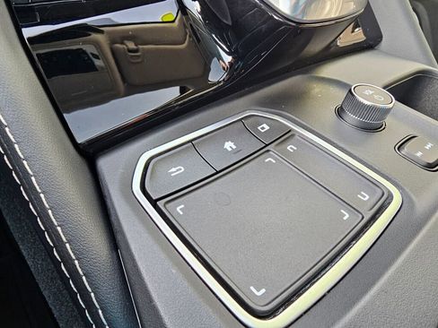 Used 2023 Acura MDX SH-AWD w/ Advance Package image 39