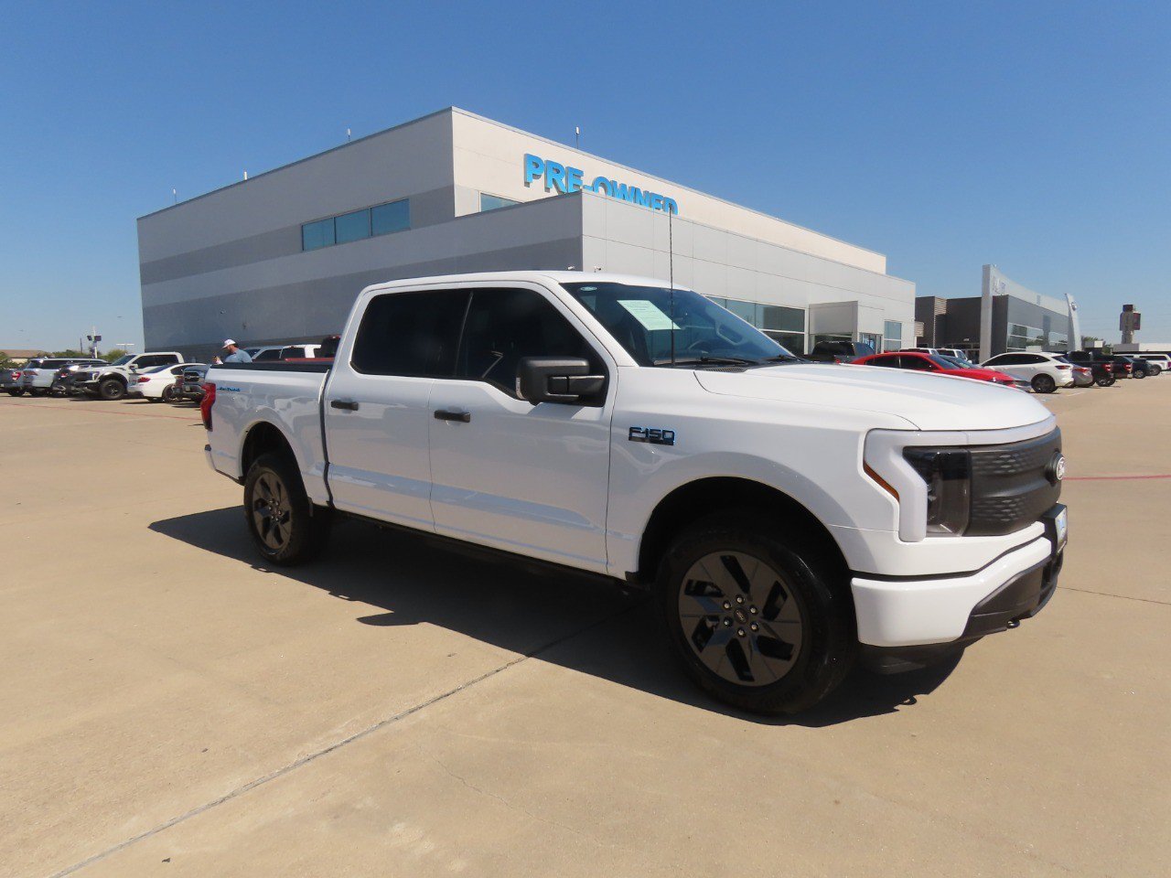 Used 2024 Ford F150 Lightning XLT w/ Max Trailer Tow Package AWD/4WD image 9