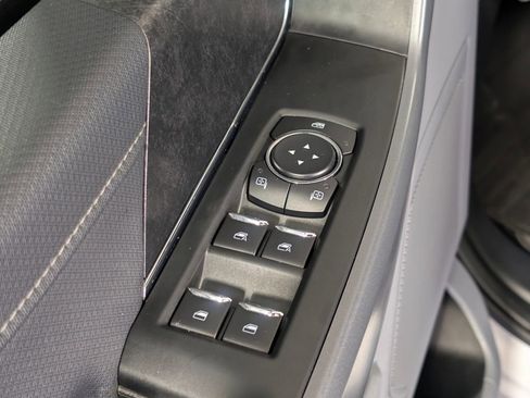 Certified 2021 Ford F150 XLT w/ Equipment Group 302A High image 22