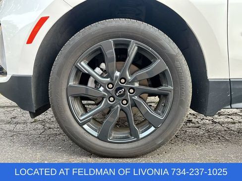 Used 2023 Chevrolet Equinox RS w/ RS Leather Package AWD/4WD image 33