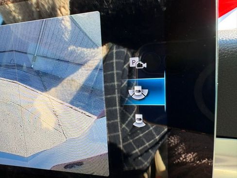 Used 2022 Mercedes-Benz GLC 300 GLC 300 image 44