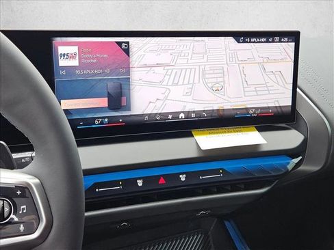 New 2026 BMW X3 xDrive30 w/ Premium Package image 12