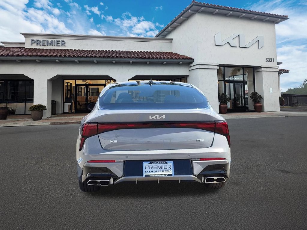 New 2027 Kia K5 GT FWD image 7
