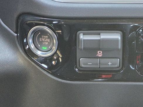 New 2026 Chevrolet Silverado 1500 RST w/ Protection Package AWD/4WD image 31