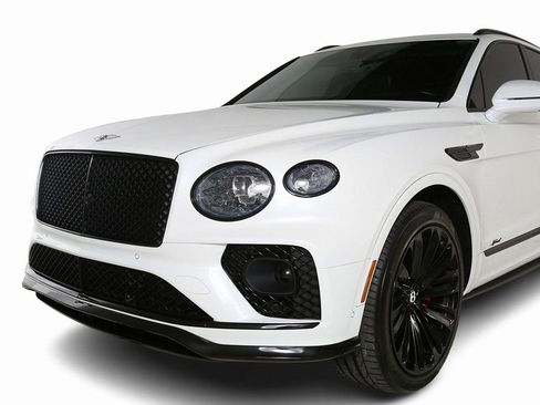 Used 2023 Bentley Bentayga Speed image 9