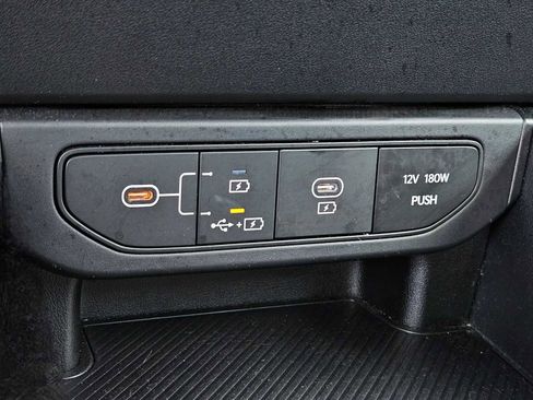 Certified 2025 Kia K4 LXS image 24