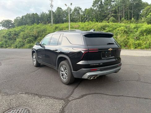 Used 2026 Chevrolet Traverse LT AWD/4WD image 7