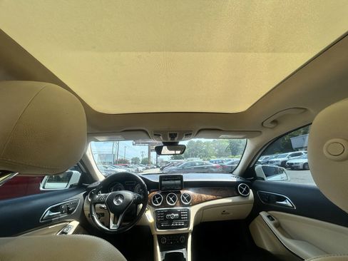 Used 2015 Mercedes-Benz GLA 250 image 13