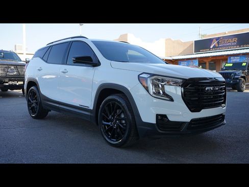 Used 2023 GMC Terrain SLT w/ Elevation Edition FWD image 1