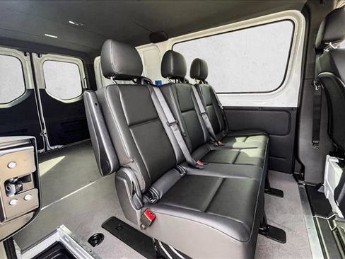 Used 2026 Mercedes-Benz Sprinter 2500 image 18