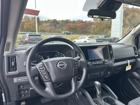 New 2026 Nissan Frontier S image 14