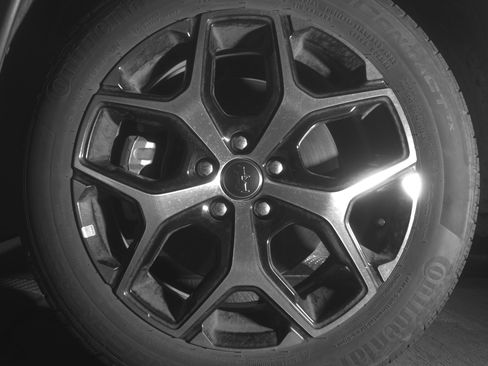 Used 2025 Jeep Compass Limited image 12