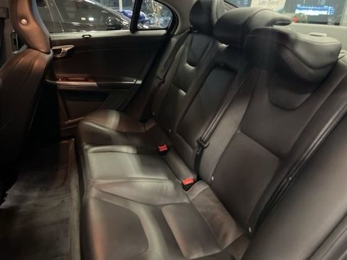 Used 2017 Volvo S60 T5 Inscription Platinum image 19
