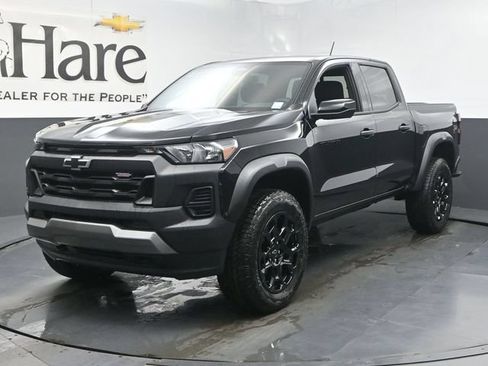 New 2026 Chevrolet Colorado Trail Boss AWD/4WD image 12