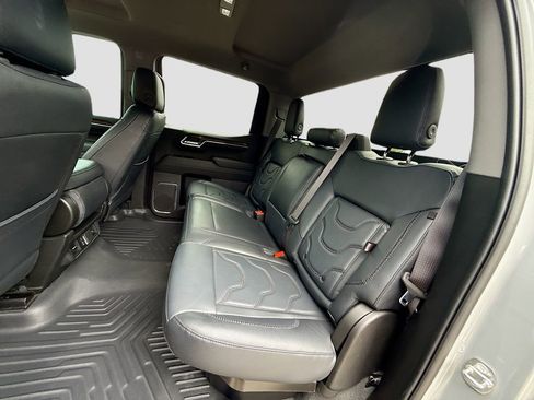 Used 2024 GMC Sierra 1500 Elevation AWD/4WD image 27