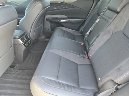 Used 2024 Lexus RX 350 FWD w/ Convenience Package image 28
