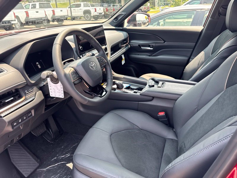 New 2026 Toyota Grand Highlander AWD Hybrid image 9