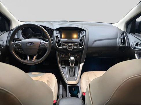 Used 2018 Ford Focus Titanium FWD image 14