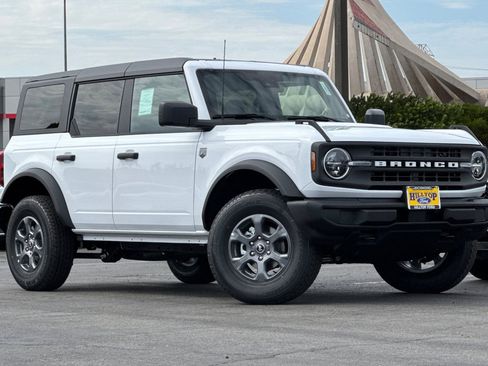 New 2025 Ford Bronco Big Bend image 9