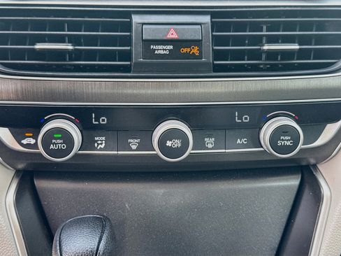 Certified 2020 Honda Accord LX image 14