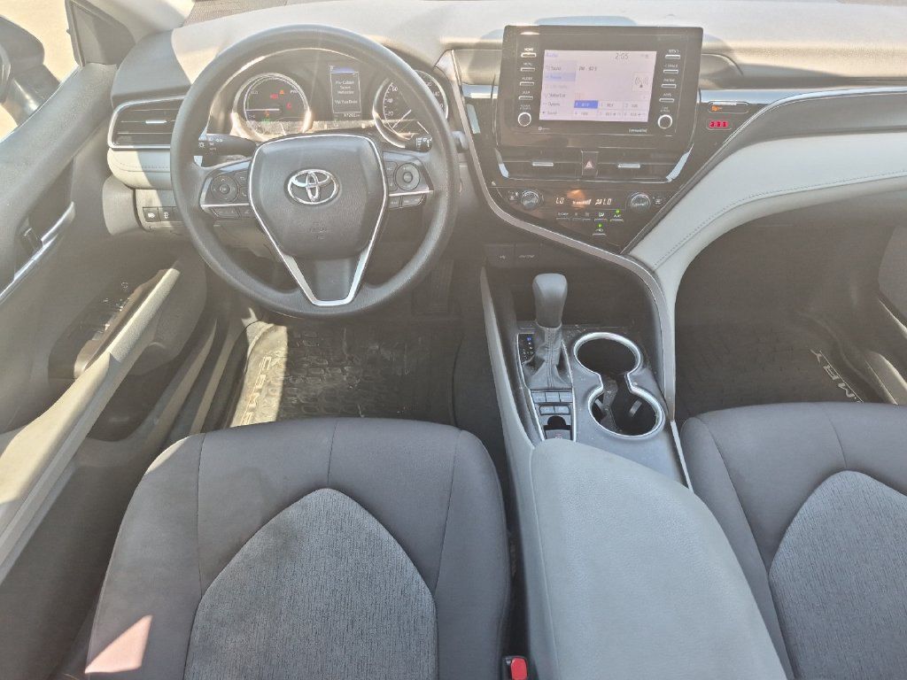 Used 2023 Toyota Camry LE FWD image 14