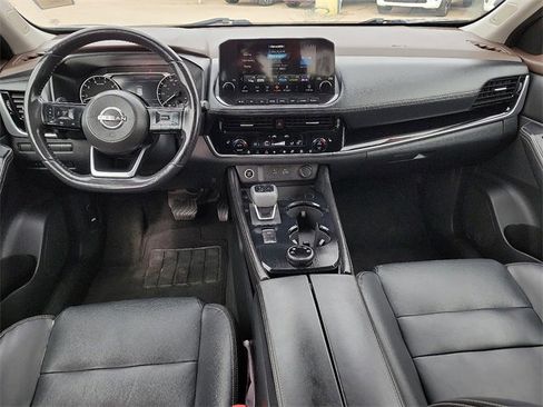 Used 2022 Nissan Rogue SL w/ SL Premium Package image 9