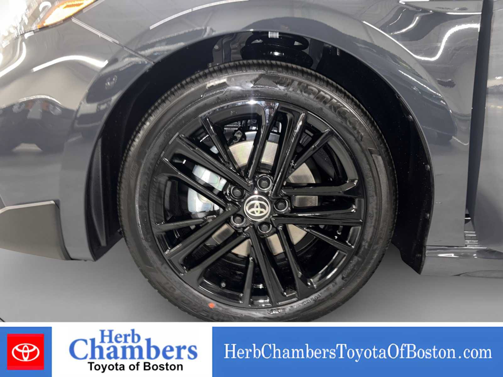 Used 2026 Toyota Camry SE FWD image 8