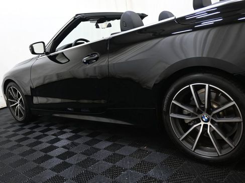 Used 2023 BMW 430i Convertible w/ Premium Package image 12