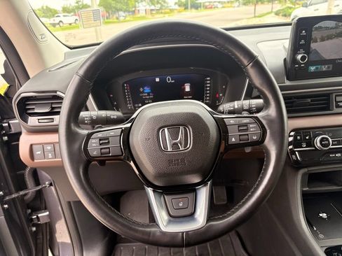 Used 2023 Honda Pilot Elite image 22