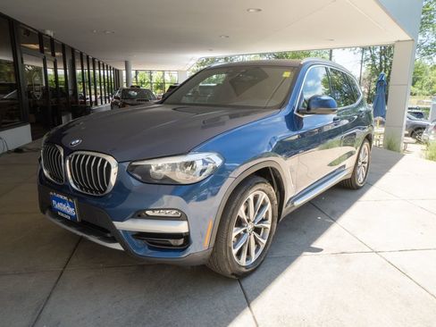 Used 2019 BMW X3 xDrive30i w/ Driving Assistance Package AWD/4WD image 3