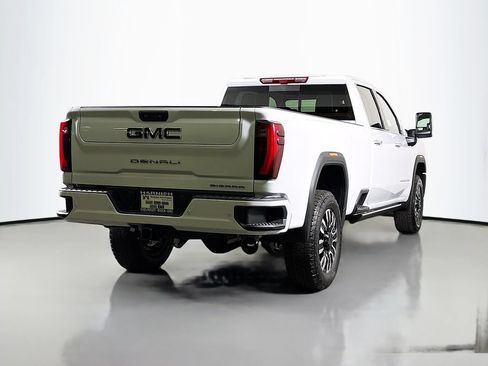New 2026 GMC Sierra 3500 Denali Ultimate AWD/4WD image 7