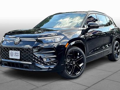 New 2025 Volkswagen Tiguan SE R-Line