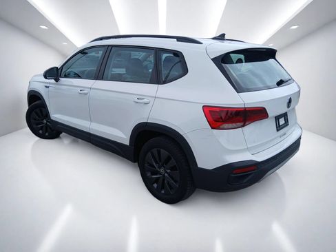 Used 2024 Volkswagen Taos S FWD image 5