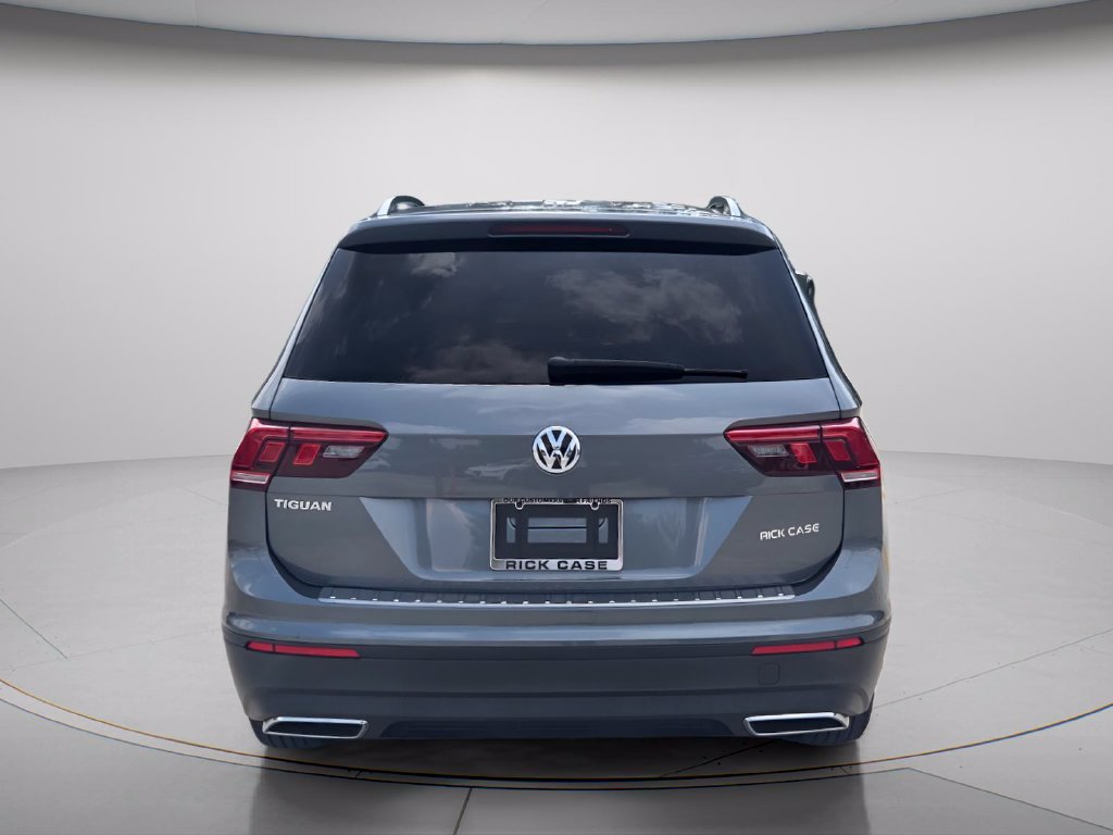 Used 2019 Volkswagen Tiguan S w/ Driver Assistance Package FWD image 5