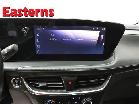 Used 2024 Buick Encore GX Preferred FWD image 11