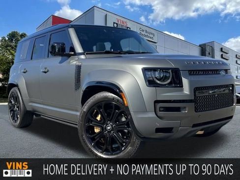Used 2025 Land Rover Defender 110 AWD/4WD image 1
