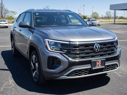 Used 2024 Volkswagen Atlas Cross Sport SE