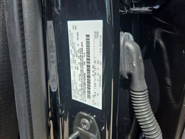 Used 2021 Ford F150 Lariat w/ Equipment Group 502A High AWD/4WD image 26