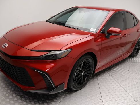 Certified 2026 Toyota Camry SE FWD image 2