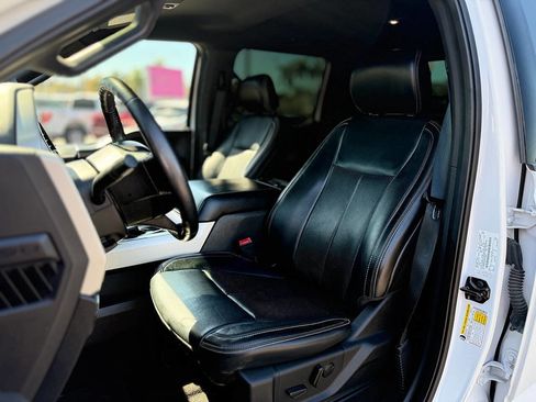 Used 2019 Ford F150 Lariat image 16