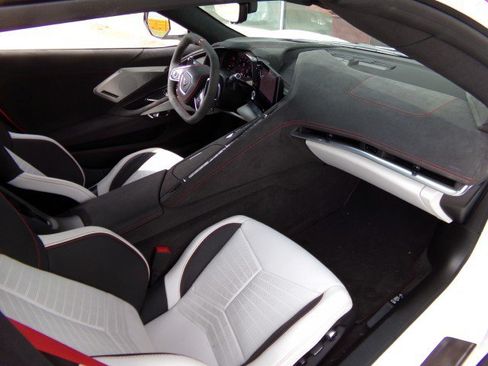Used 2023 Chevrolet Corvette Stingray Premium Cpe RWD image 25