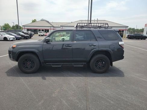 Certified 2024 Toyota 4Runner TRD Off-Road AWD/4WD image 4