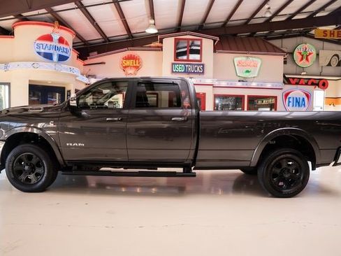 Used 2019 RAM 3500 Laramie image 3