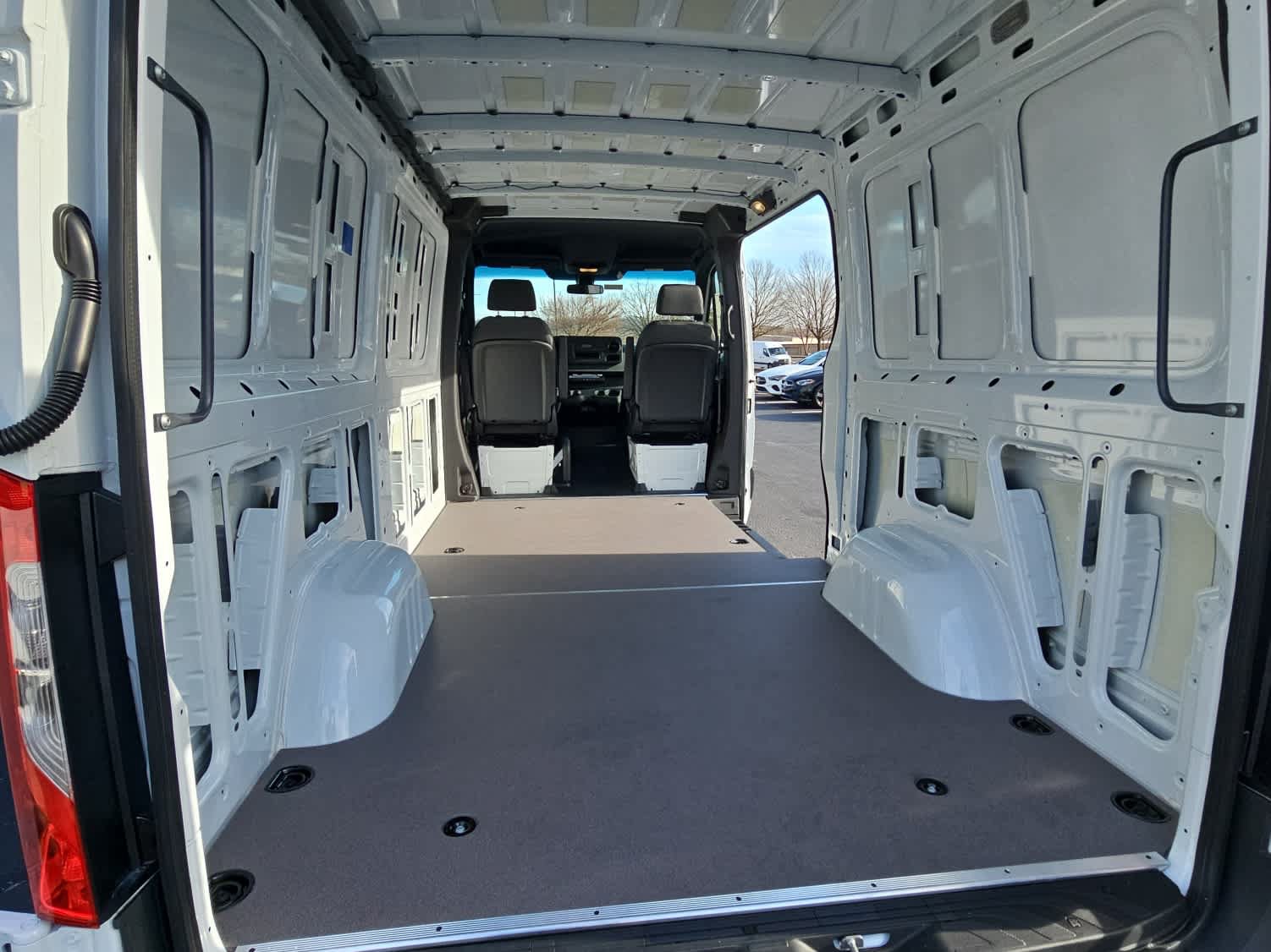 Used 2026 Mercedes-Benz Sprinter 2500 image 9