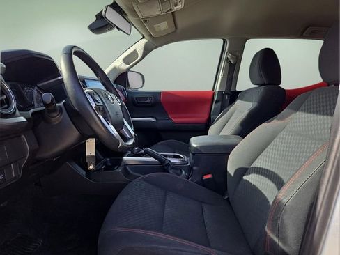 Used 2023 Toyota Tacoma SR5 image 21